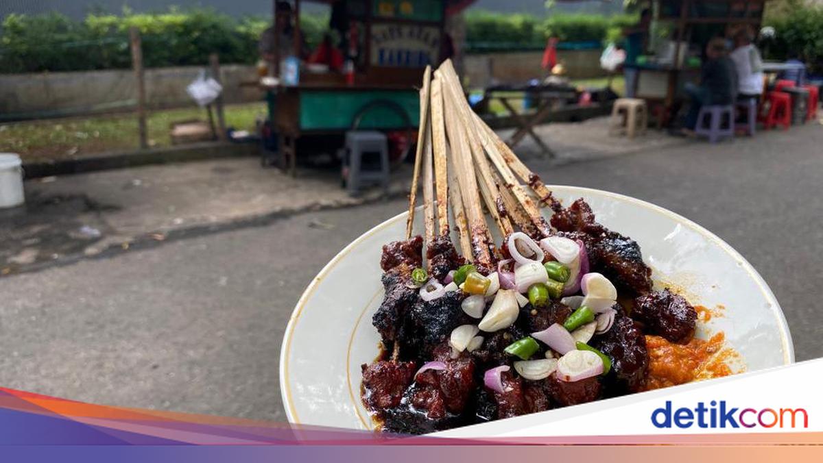 Sate Kambing & Gule Borobudur: Rasa yang Menghantarkan Kenangan di Cilacap